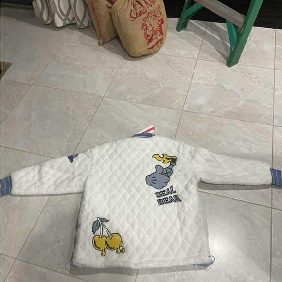 Lemandik Sherpa Coat - Picture 2 of 2